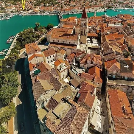 Apartments Trabakul * Trogir
