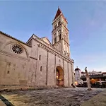Trabakul *