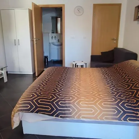 Apartments Trabakul