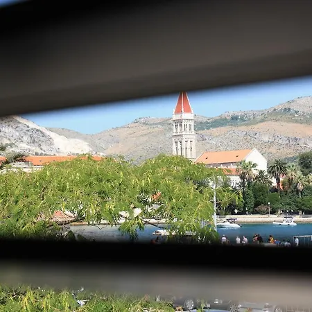 Apartman Apartments Trabakul *